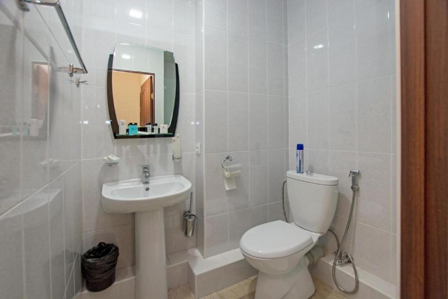 Hotel Season Γιερεβάν Εξωτερικό φωτογραφία